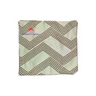Red Lily မှီအုံး(ကတ္တီပါ) (20IN x 20IN) PI25 CMO6