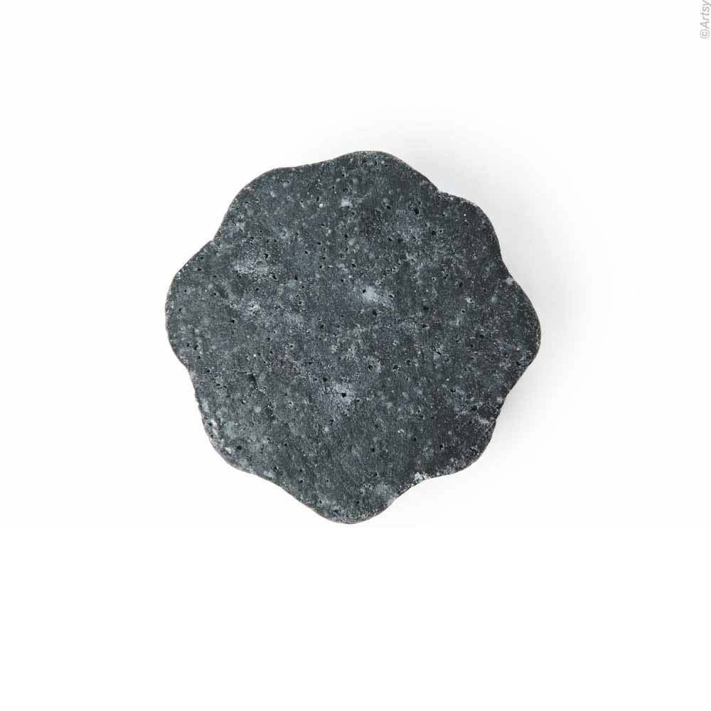 Venus Skinlux Bamboo Charcoal Sulfate-Free Shampoo Bar For Oily Hair 100G (Black)