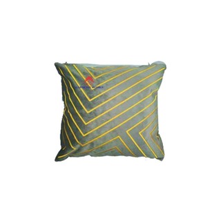 Red Lily မှီအုံး(ကတ္တီပါ) (20IN x 20IN) PI25 CMO6