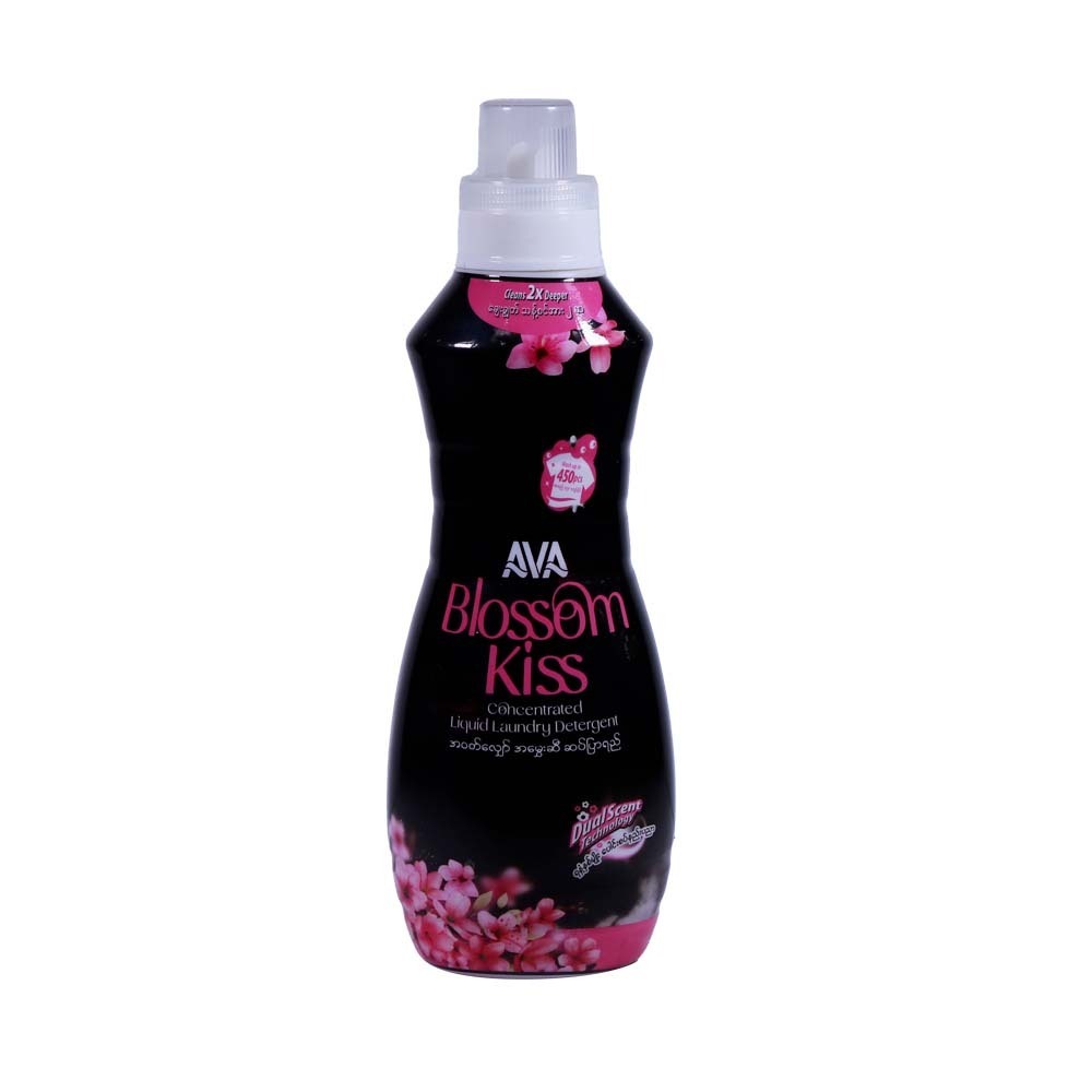 Ava Detergent Liquid Blossom Kiss 900ML