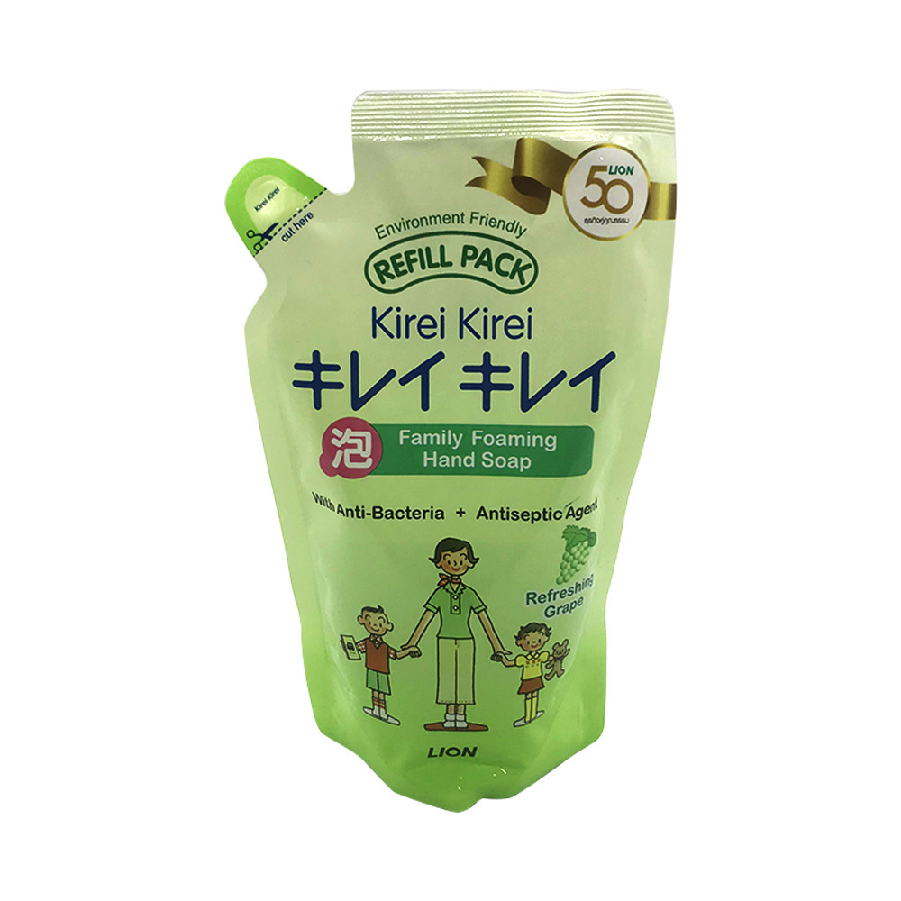 Kirei Kirei Refreshing Grape Antibacterial Family Foaming Hand Soap 200ML (Refill)